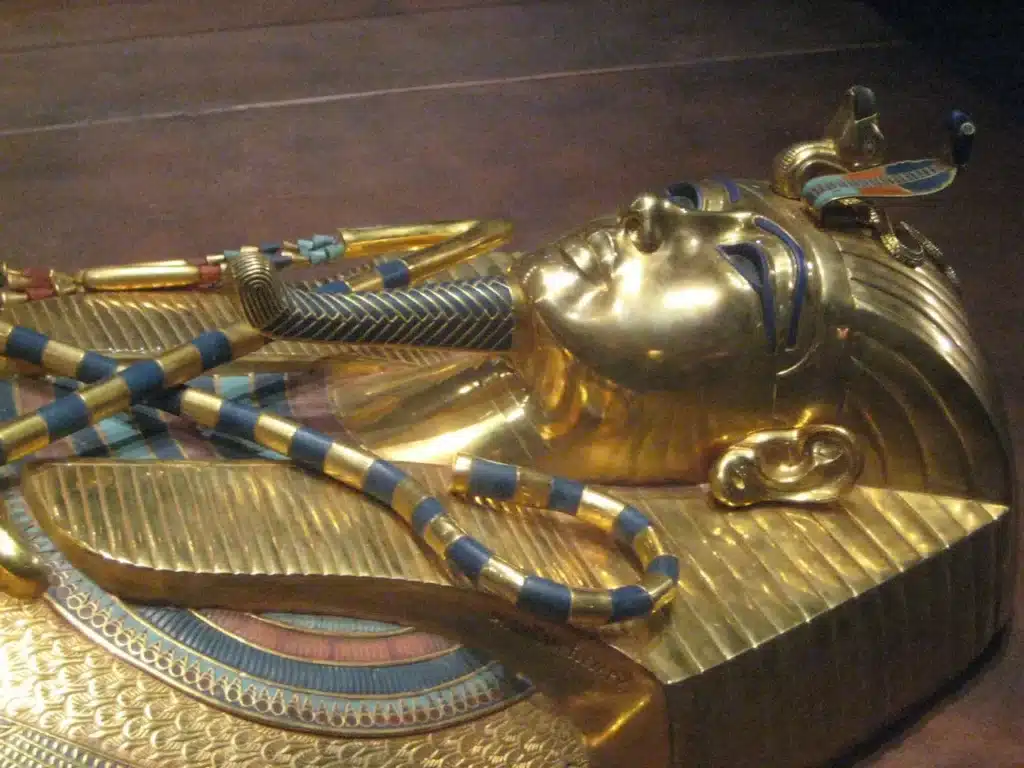 Uncovering The King Tut's Tomb