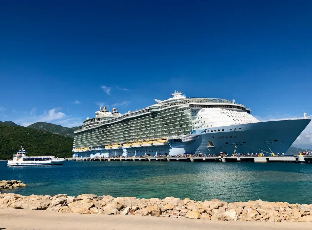 Allure of the Seas Cruise Ship 