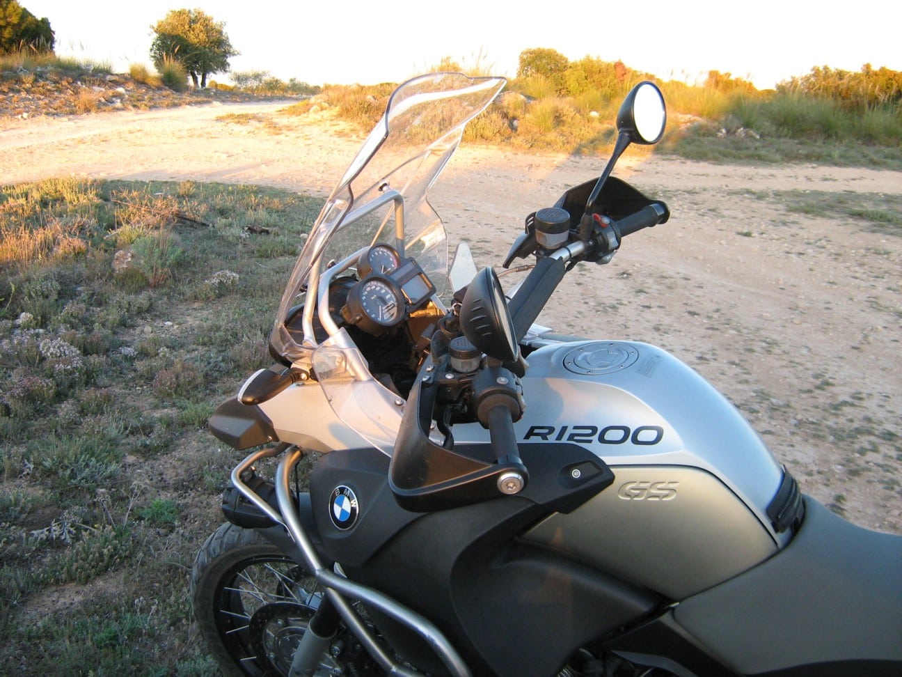 Long Way Down: Bmw R1200gs Adventure Trail Jpg